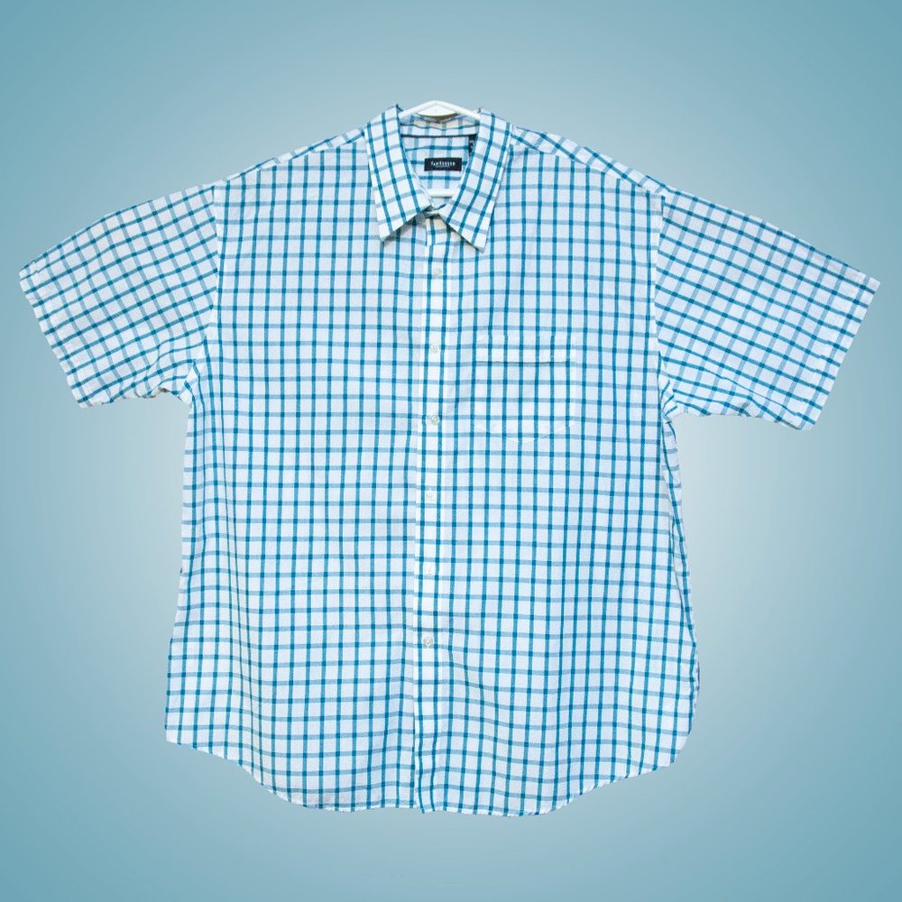 VanHeusen Short Sleeve Buttondown  XXL